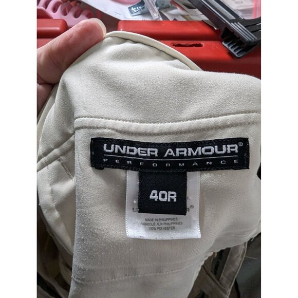 Under Armour Mens Performance Khaki Dress Pants 40R Relaxed Fit Moisture-Wicking - Picture 4 of 5